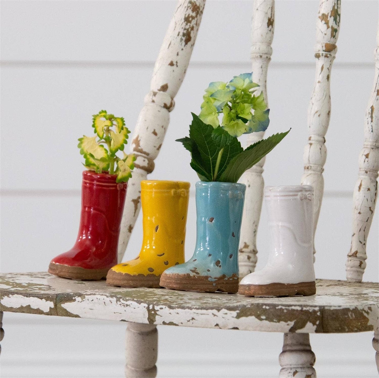 Mini Ceramic Boot Vases (Pk/04 Ast)
