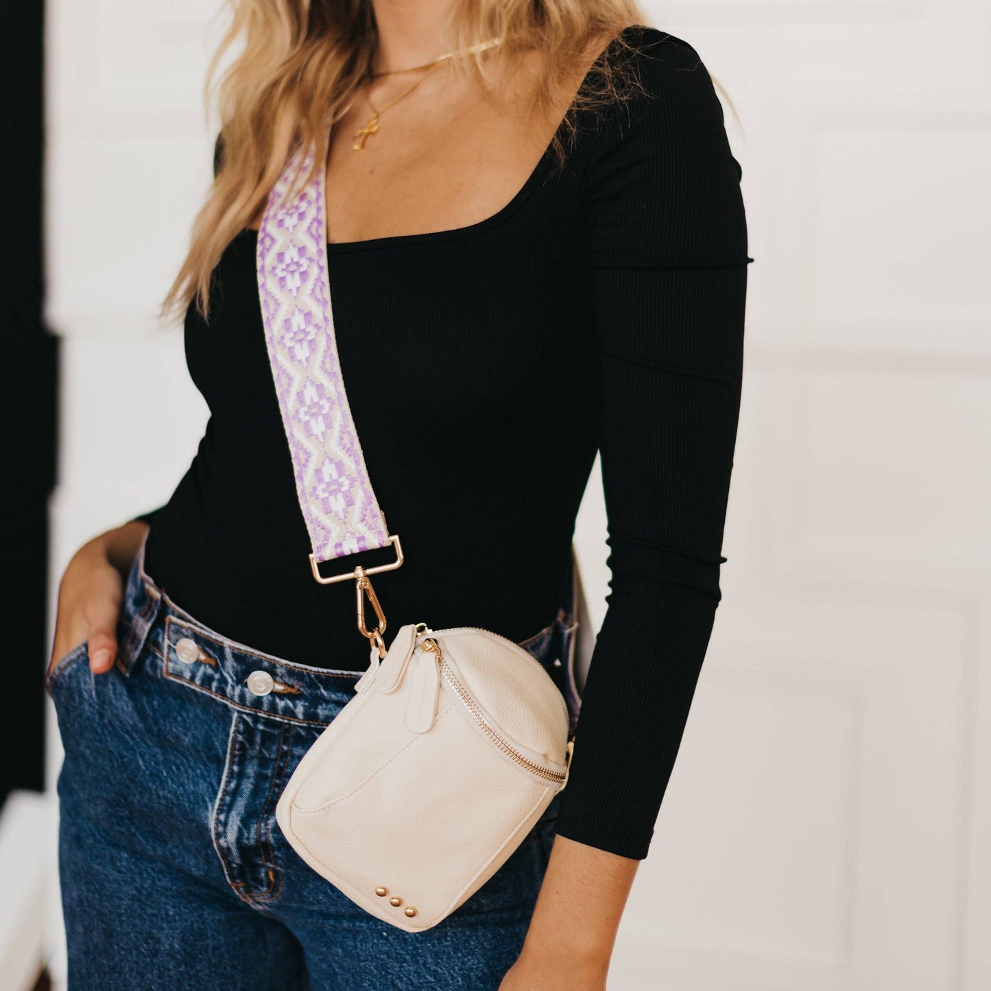 Ellie Crossbody Bag : Black
