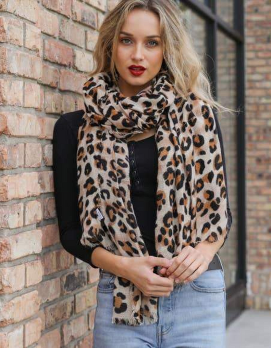 Leopard Print Woven Scarf