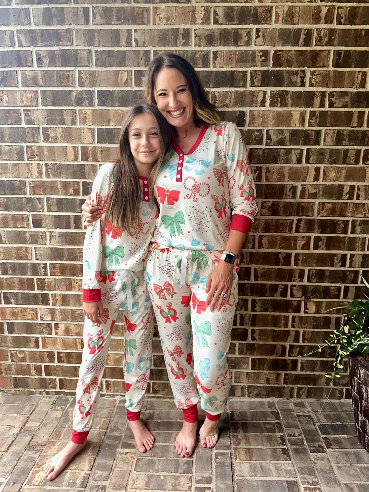 Shirley & Stone Holiday Bows  Pajamas - Youth