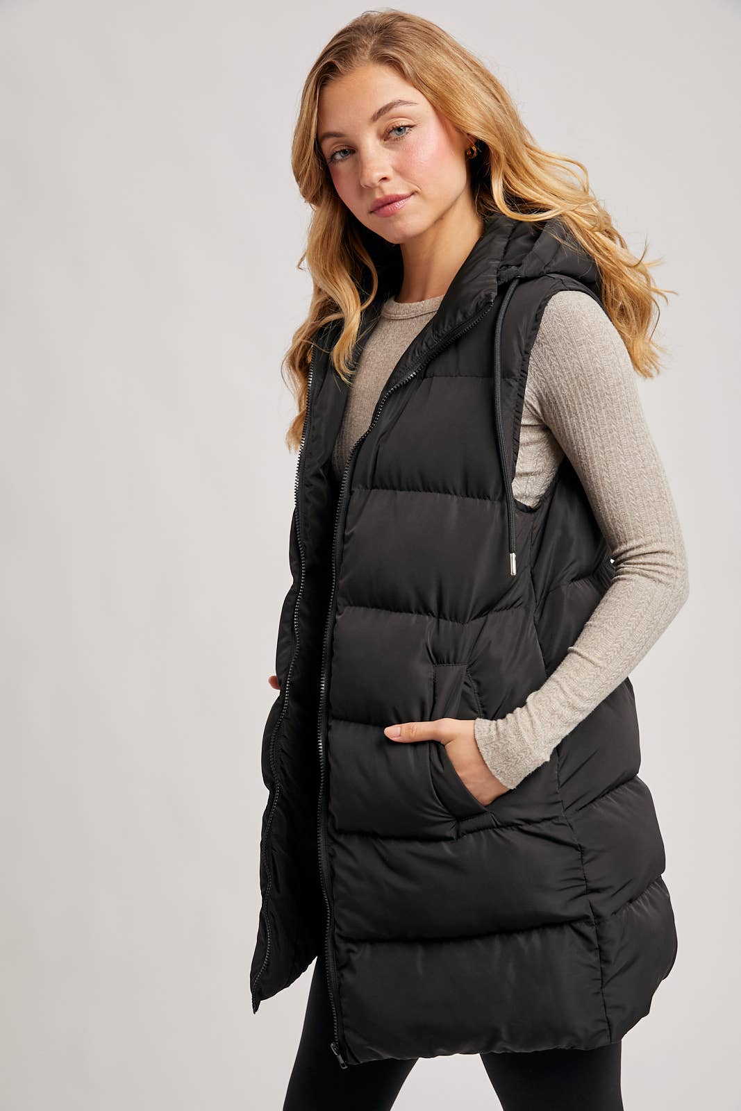 HOODED ZIPPER DOWN LONGLINE PUFFER VEST: Black