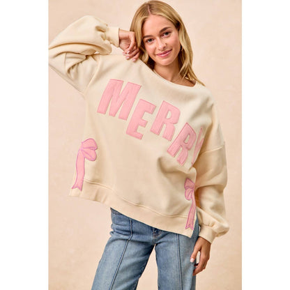 MERRY SIDE BOW PATCHES CHRISTMAS FLEECE SWEATSHIRT: RED/CREAM / M