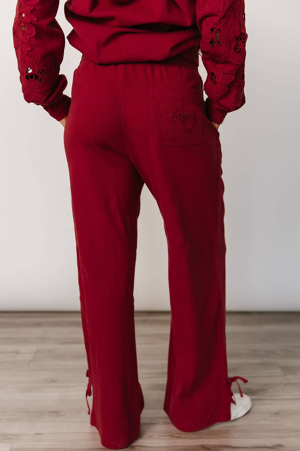 Ampersand Avenue Wide Leg Bow Comfs - Love Story Crimson