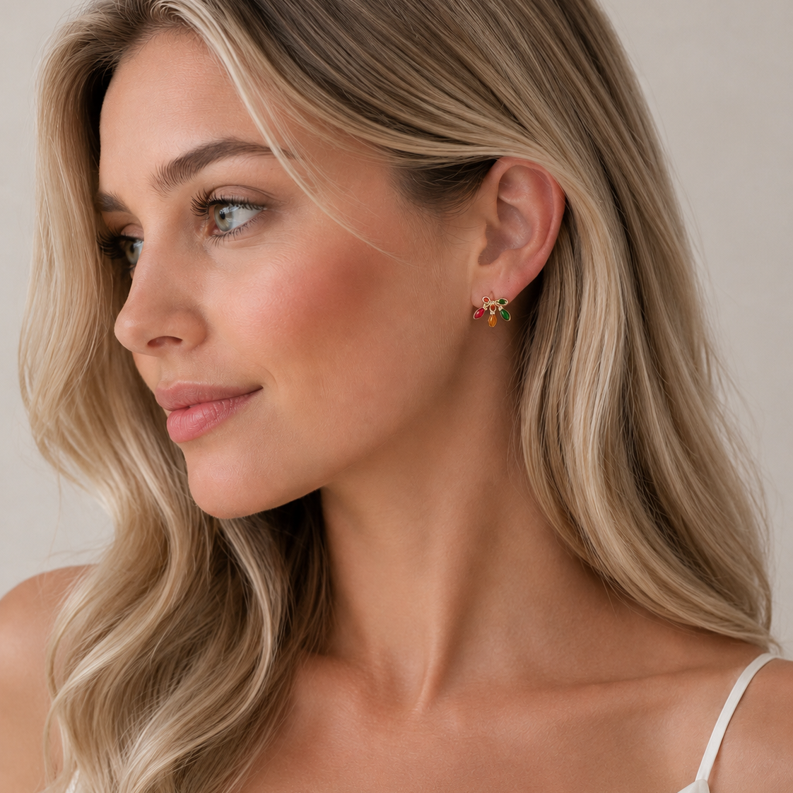 Glitter Christmas Light Stud Earrings: Multi / One / 4SE31078