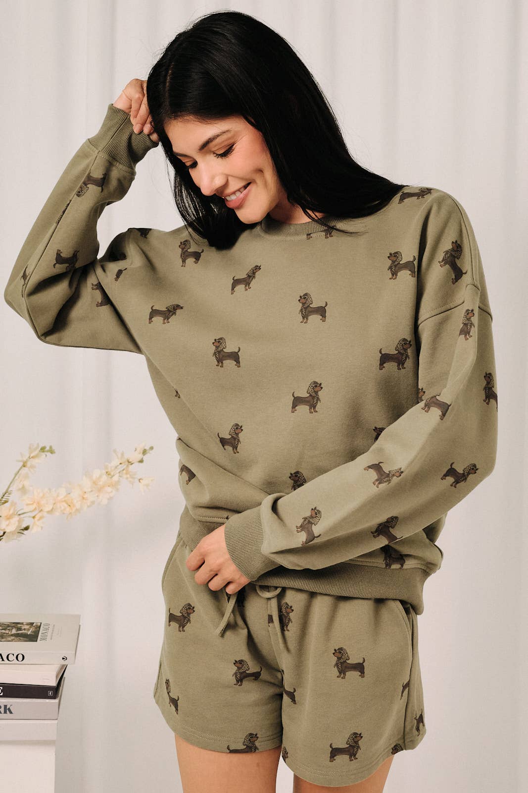 ROUND NECK LONG SLEEVE WEENIE ALL OVER PRINT SWEATSHIRT: MELANGE / M