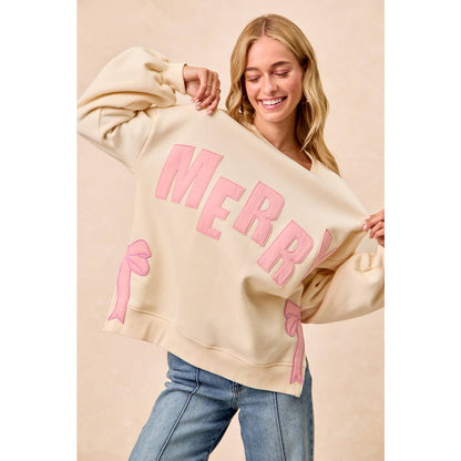 MERRY SIDE BOW PATCHES CHRISTMAS FLEECE SWEATSHIRT: CREAM/RED / XL