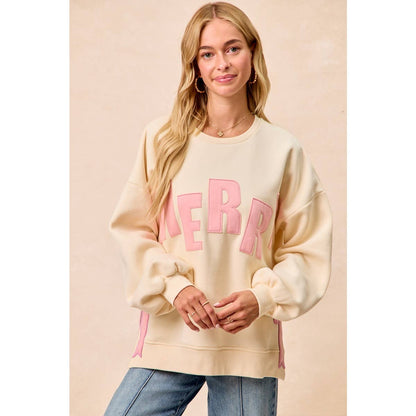 MERRY SIDE BOW PATCHES CHRISTMAS FLEECE SWEATSHIRT: RED/CREAM / L